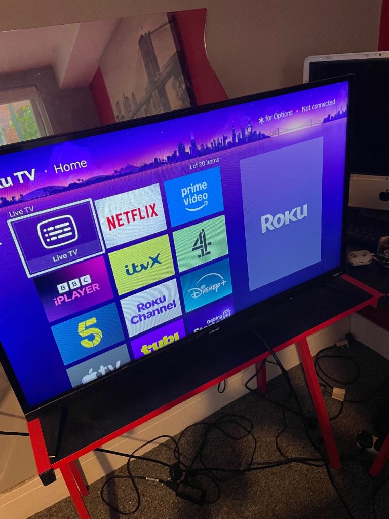 Polaroid 32-inch Roku Smart TV Built-in