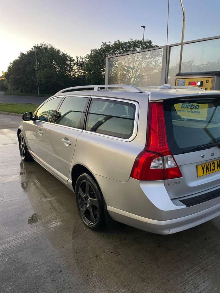 2013 Volvo V70 Automatic gearbox , 2 Keys, Sat nav, Leather, HPI clear, Estate 
