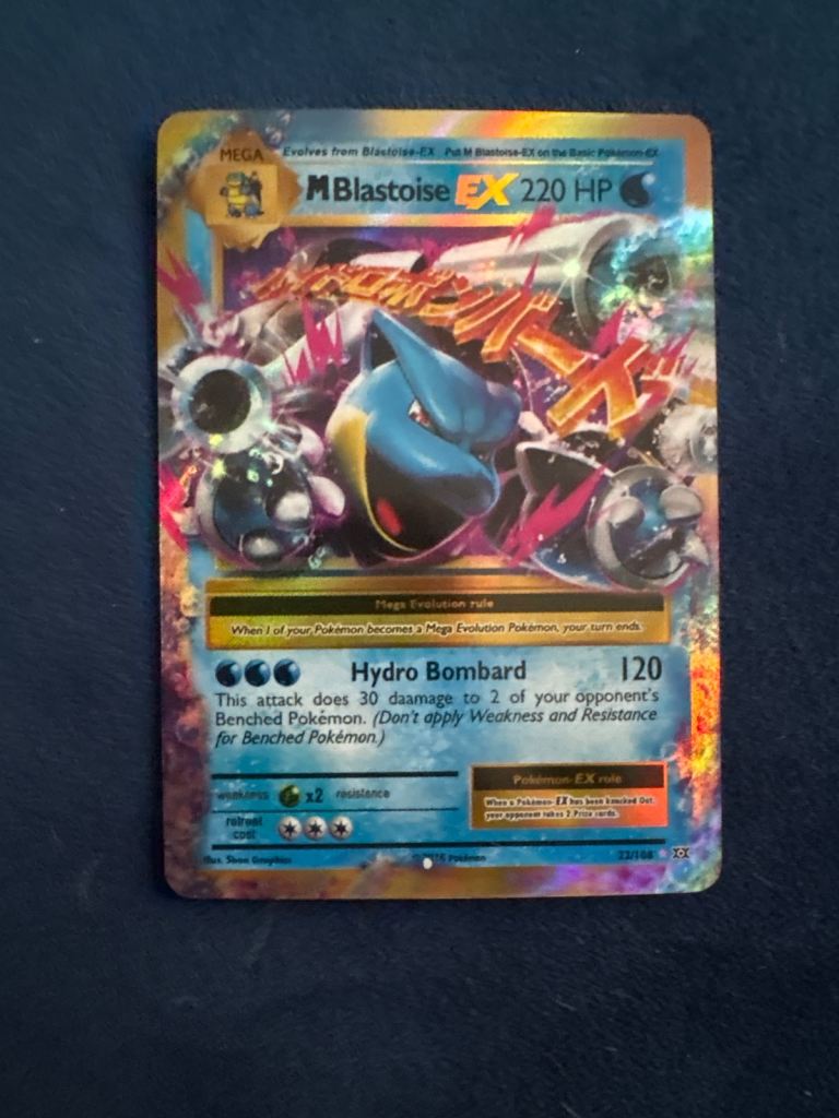 Pokémon M Blastoise EX 220 HP Trading Card