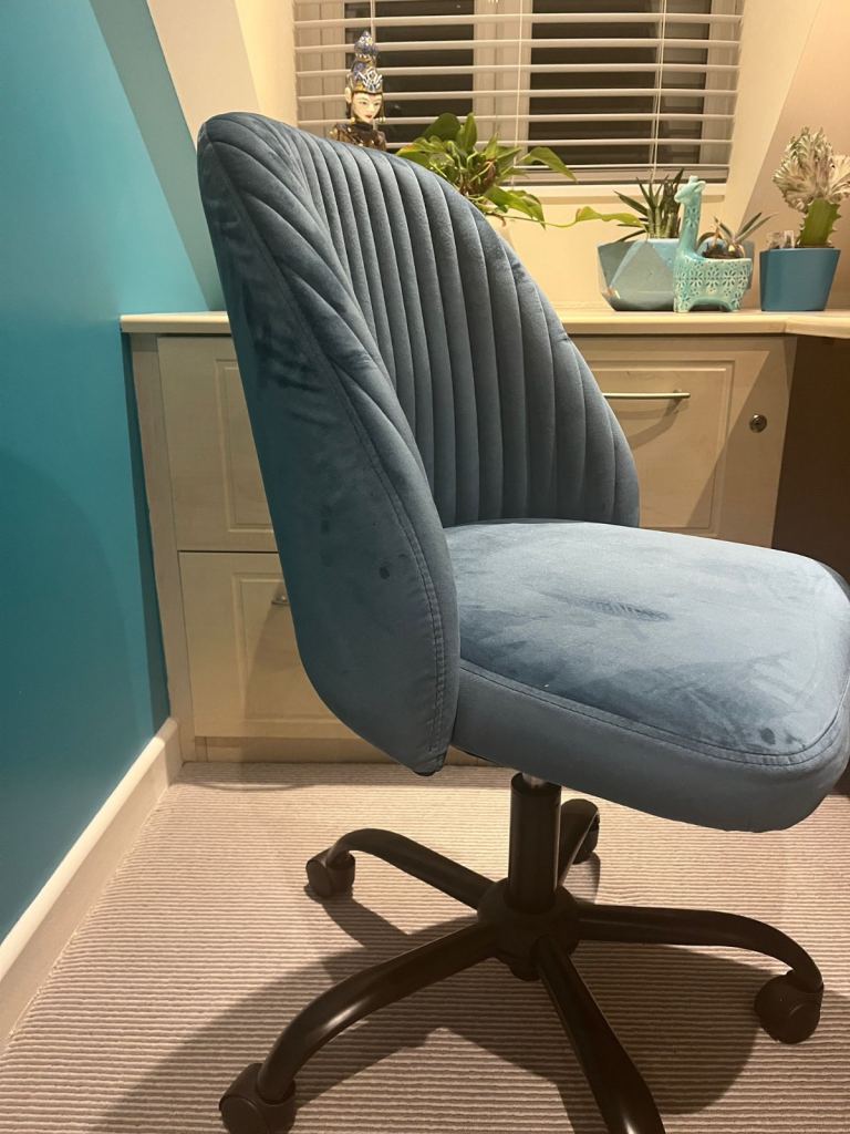 Velvet office chair 