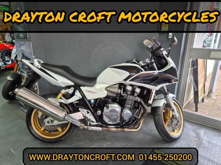 2009 Honda CB1300SA-9