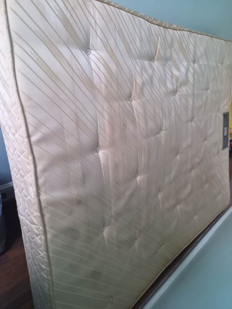 MATTRESS 200CM X 150CM