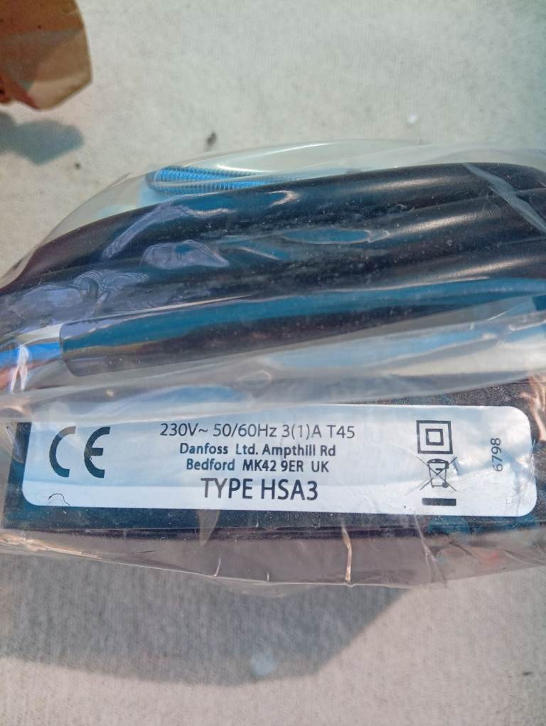 Danfoss HSA3 3 Port Valve Actuator – New in Box