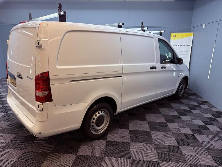 2020 Mercedes-Benz Vito 1.7 114 CDI Progressive FWD L2 Euro 6 (s/s) 5dr (LWB) PANEL VAN Diesel Ma...