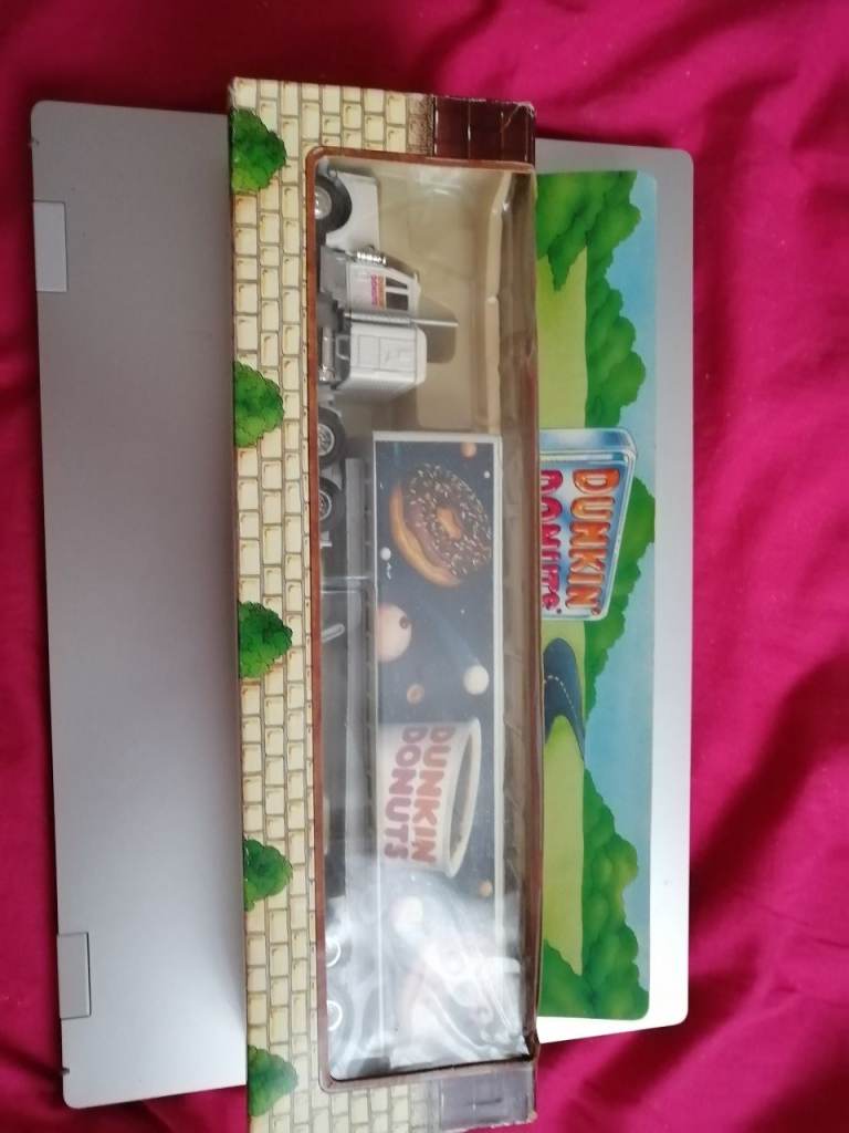 1995 limited edition Dunkin Donuts truck &trailer new never taken out of the box