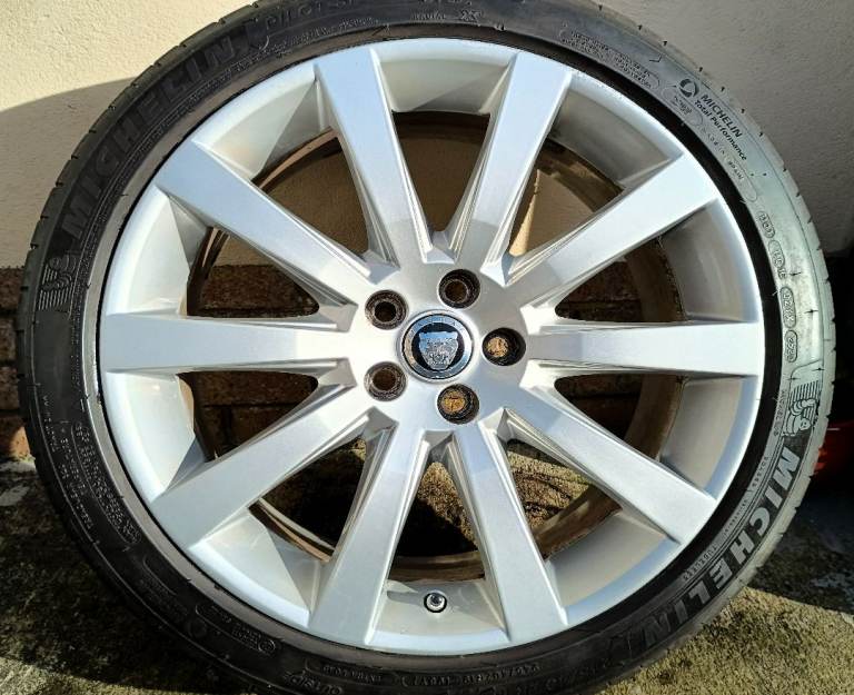 19" JAGUAR ALLOYS WHEELS TYRES 5x108 FORD VOLVO