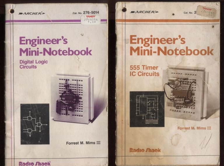 2 x Engineer's Mini-Notebooks - Digital Logic Circuits & 555 Timer IC Circuits Paperbacks
