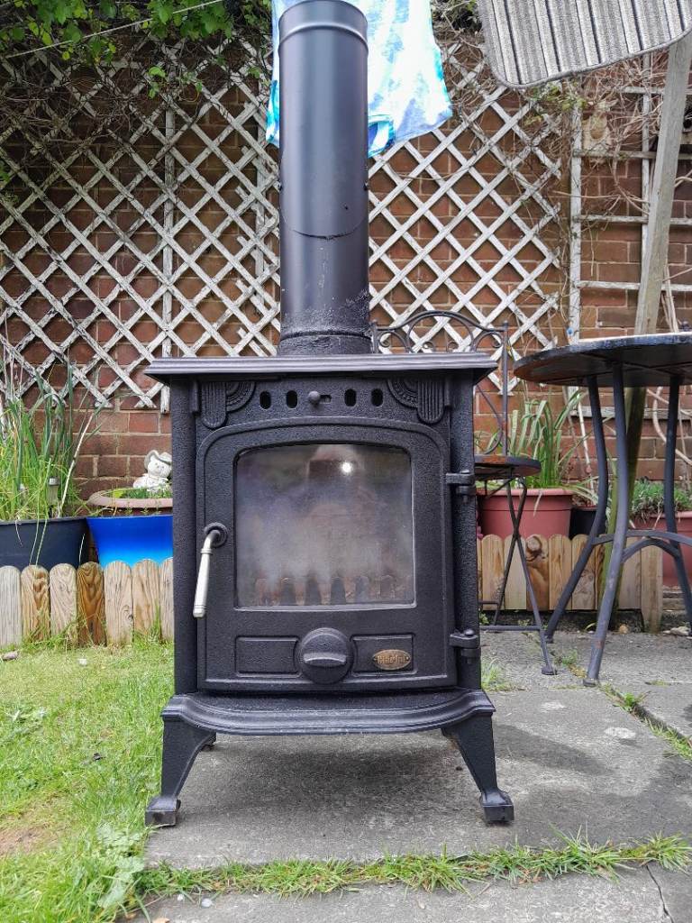 Multi-fuel stove 
