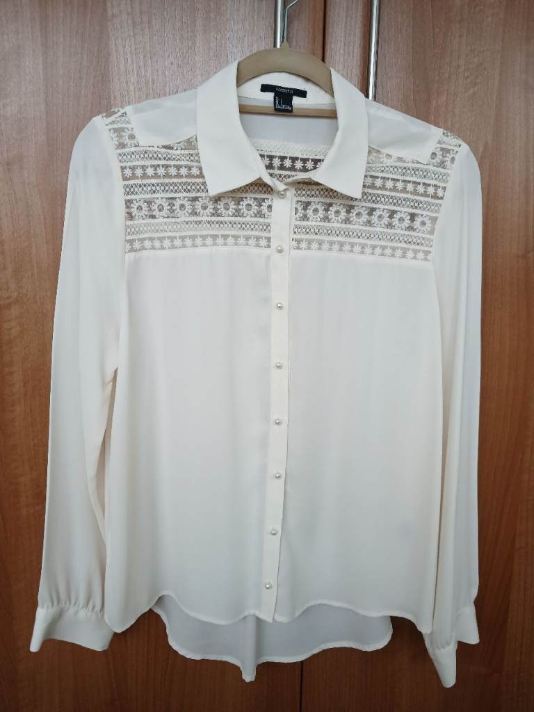 Forever 21 cream blouse 