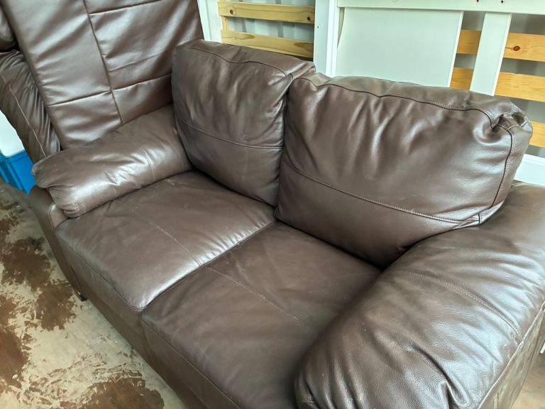 2x Brown leather sofas -delivery nearby  included 