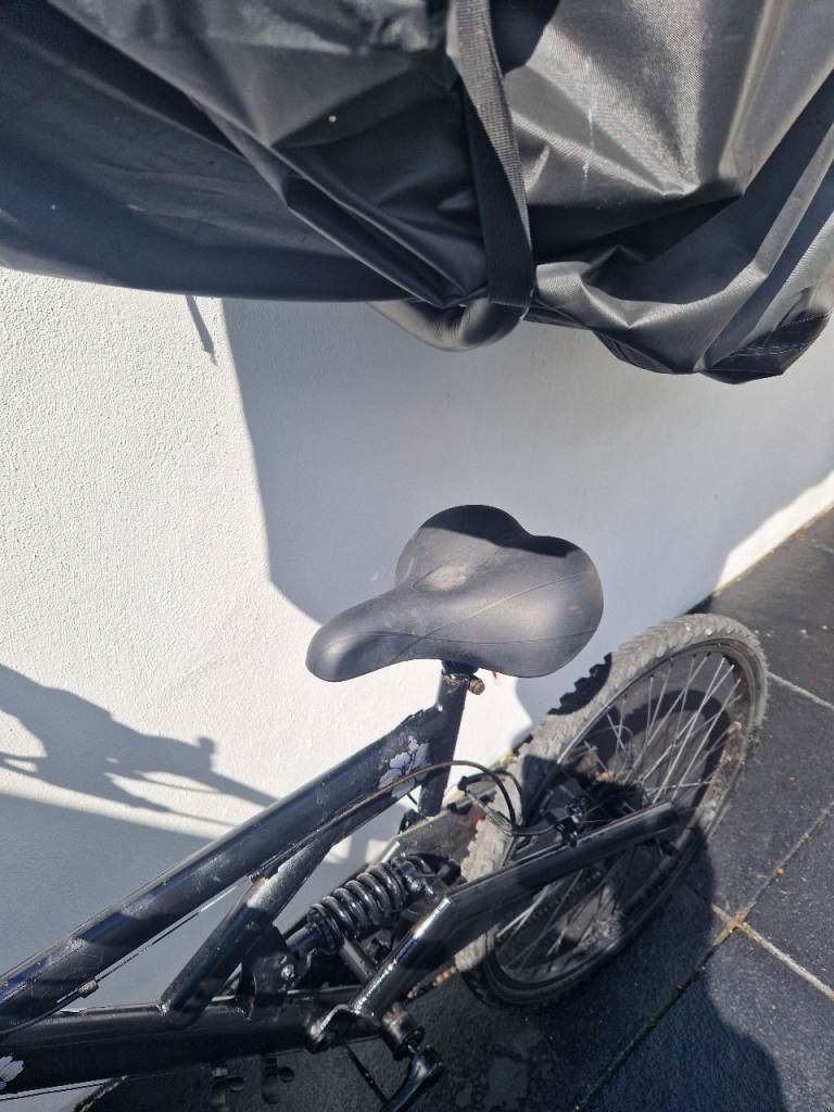 Black Mountain Bike with Suspension – Good Condition