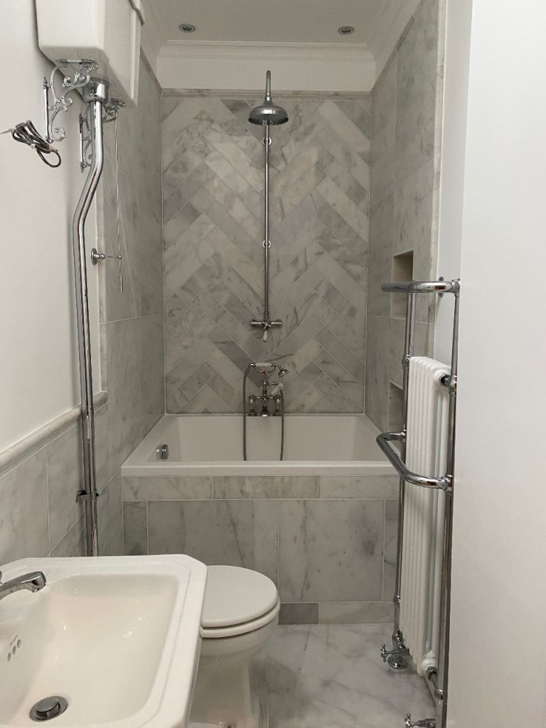 Bathroom and Kitchen fitter-all home renovation services, plumbing, plasterer , joinery, painting 