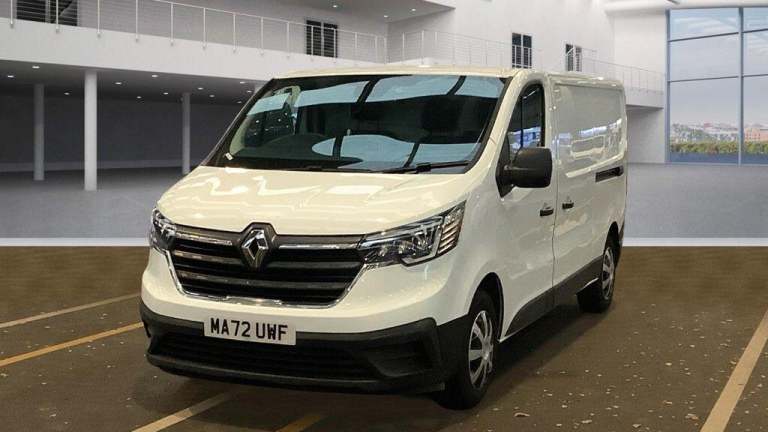 2022 Renault Trafic 2.0 dCi Blue LL30 Business L2 H1 Euro 6 (s/s) 5dr PANEL VAN Diesel Manual