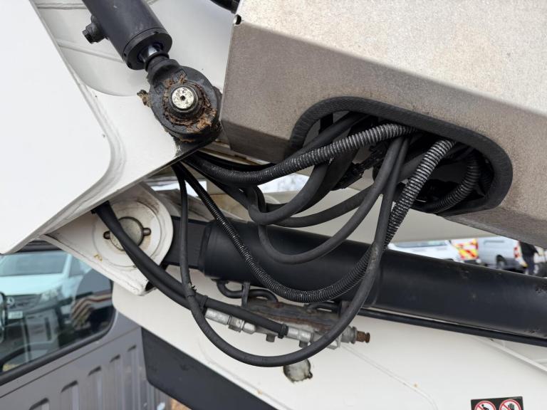 2015 Nissan Cabstar 35.14 dCi Chassis Cab CHASSIS CAB DIESEL Manual