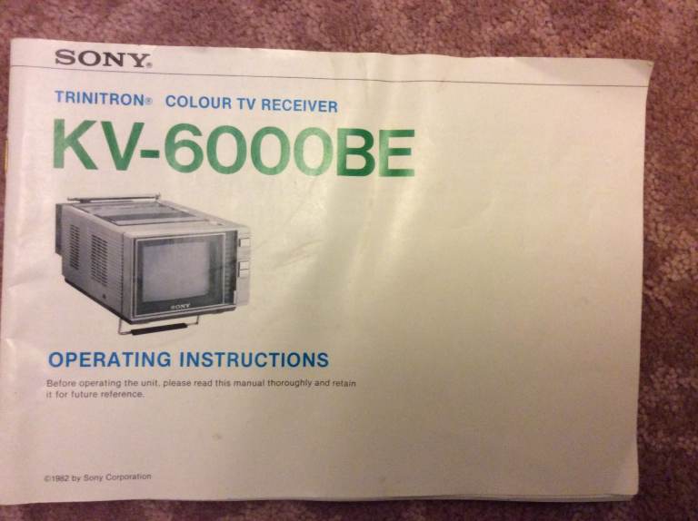 Sony Trinitron KV-6000BE colour TV receiver + operating instructions.