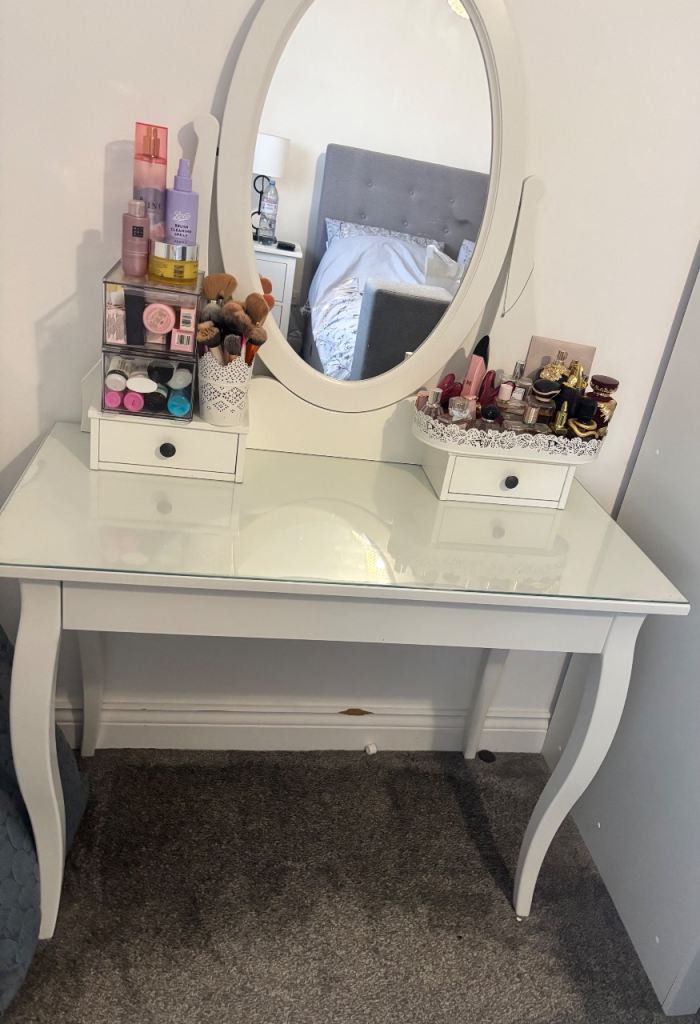 Ikea dressing table 