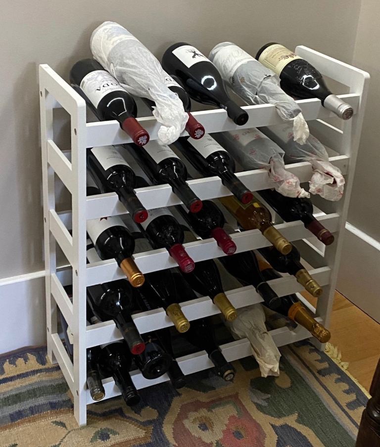 Wine rack for 25 bottles 