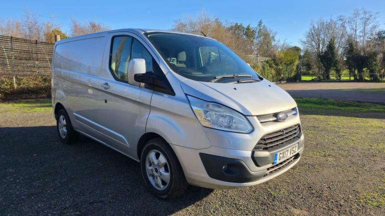 2017 Ford Transit Custom 2.0 TDCi 130ps Low Roof Limited Van PANEL VAN DIESEL Manual