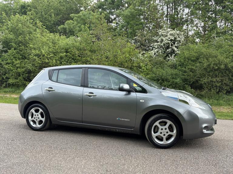 NISSAN LEAF 30kWh Acenta 2017