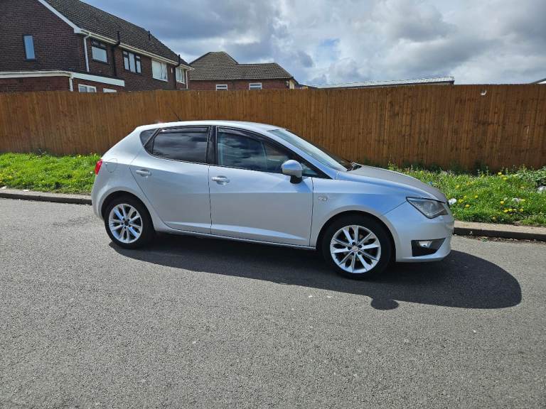 Seat, IBIZA, Hatchback, 2012, Manual, 1197 (cc), 5 doors