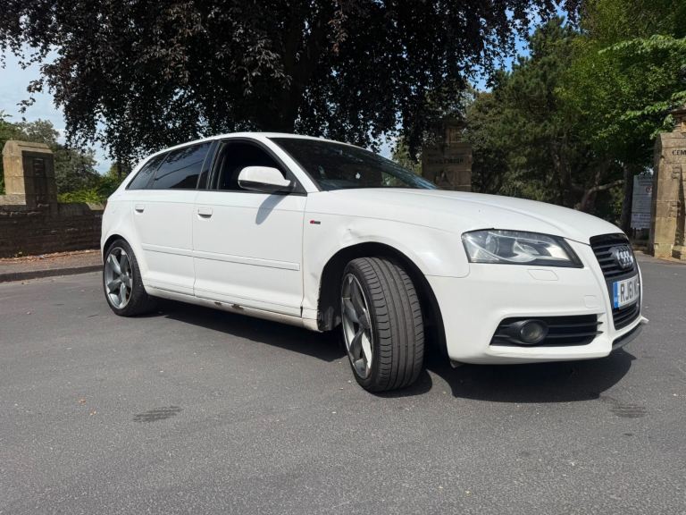 Audi, A3, Hatchback, 2012, Manual, 1968 (cc), 5 doors