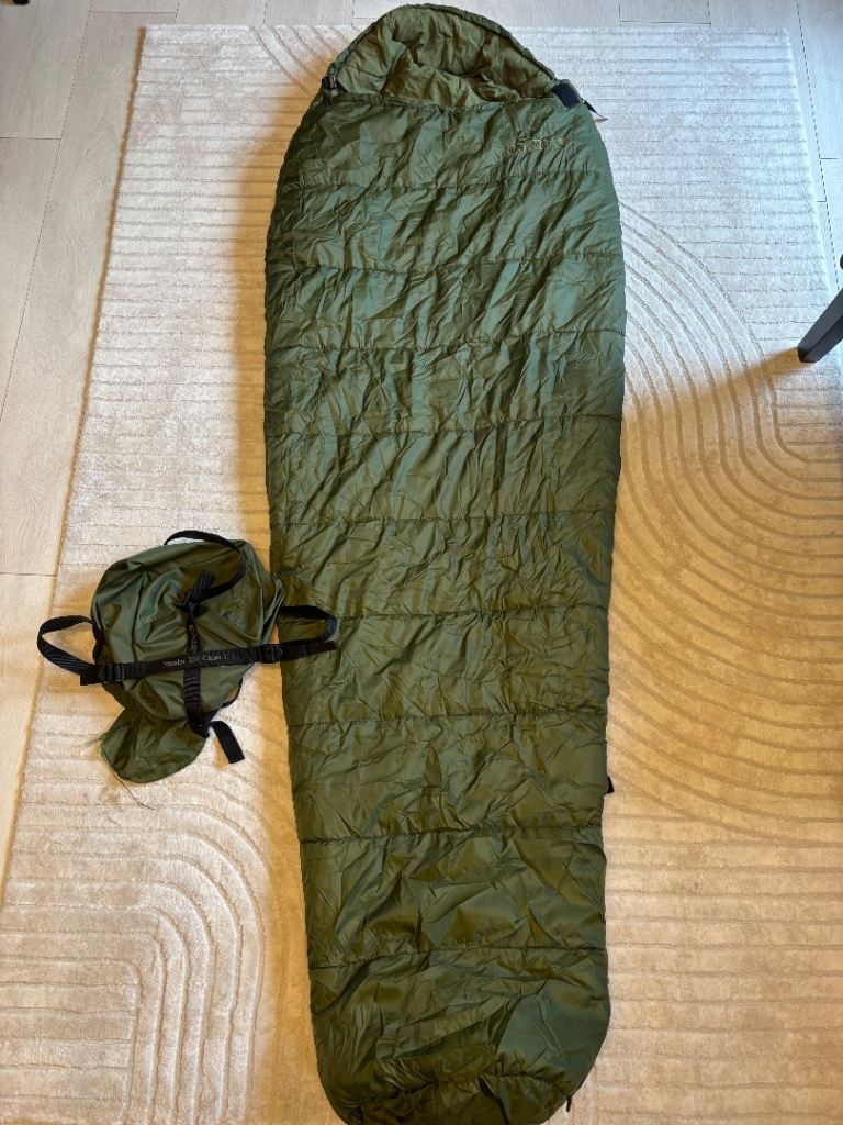 Vango Nitestar Cadet L 350 Mummy Sleeping Bag Great condition 