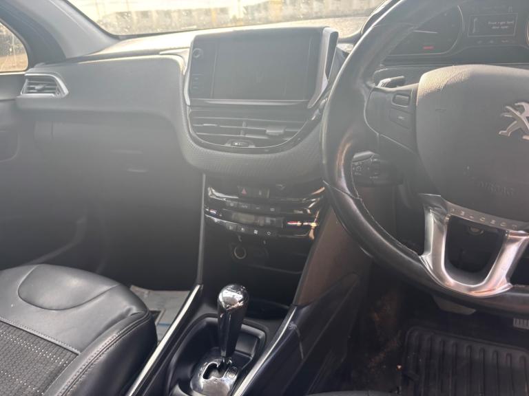 2014 Peugeot 2008 1.6 e-HDi Allure 5dr EGC HATCHBACK Diesel Automatic