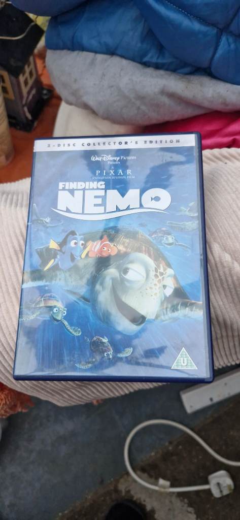 Dvd finding nemo walt Disney 