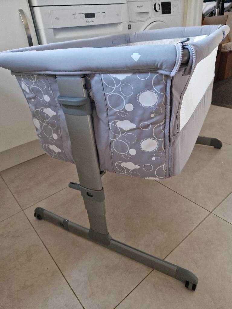 Next2me cot.  used but good condition 