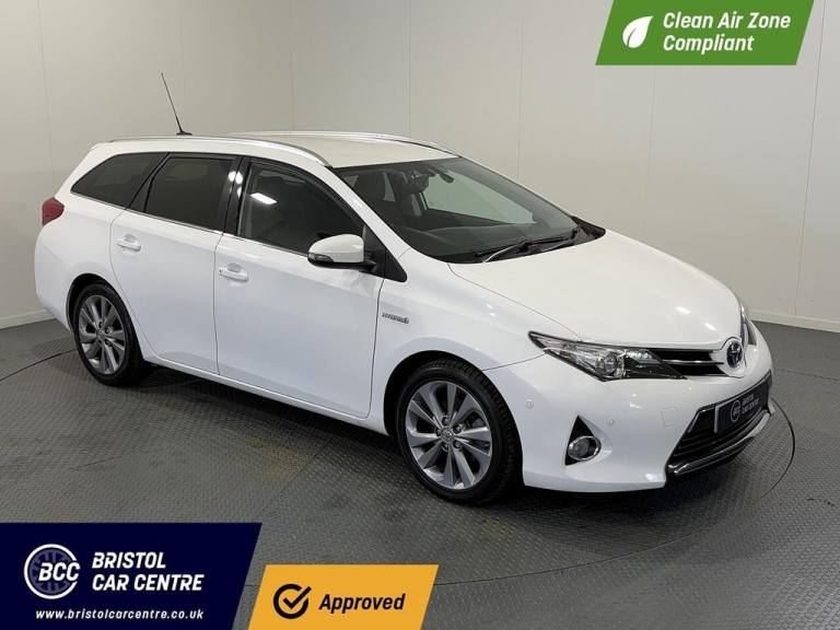 2015 Toyota Auris 1.8 VVT-h Excel Touring Sports 5dr Petrol Hybrid CVT Euro 5 (s/s) (136 ps) Esta...