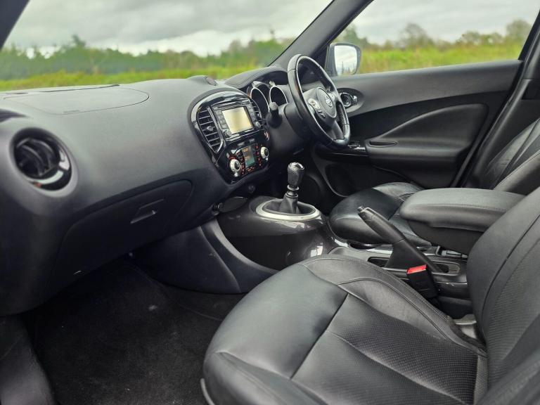 2017 Nissan Juke 1.6 DiG-T Tekna 5dr HATCHBACK PETROL Manual