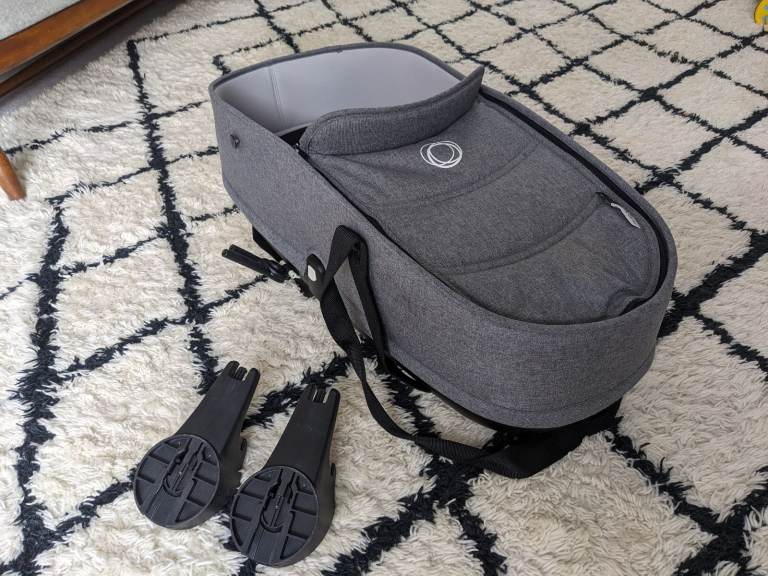 Bugaboo Bee Carrycot / Bassinet with Adapters