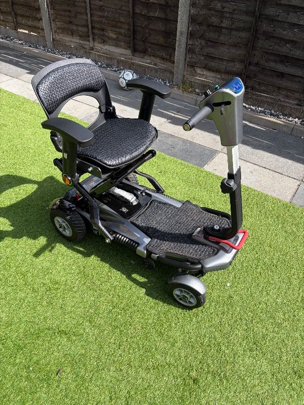 TGA Minimo Autofold 4mph Mobility Scooter 