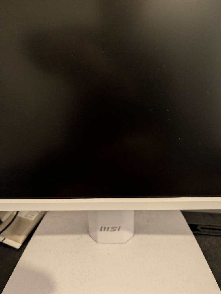 MSI monitor priced @ £40