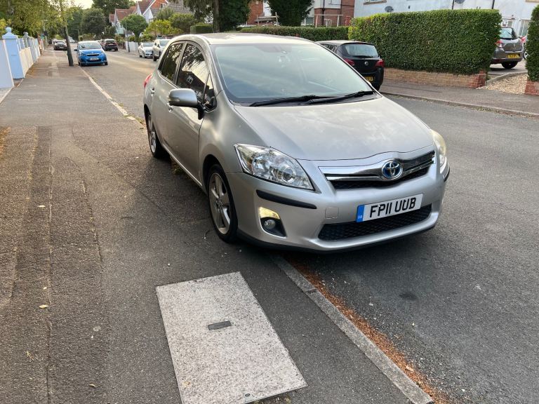 Toyota, AURIS, Hatchback, 2011, Semi-Auto, 1798 (cc), 5 doors