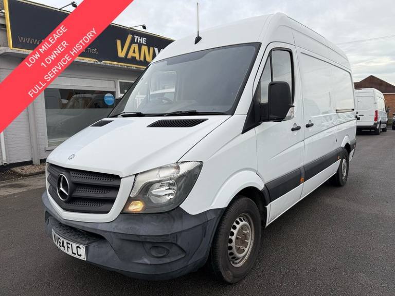 2014 Mercedes-Benz Sprinter 2.1 313 CDi LOW MILEAGE Van MWB Diesel Manual RWD L2 (129 bhp) 2.1 4d...