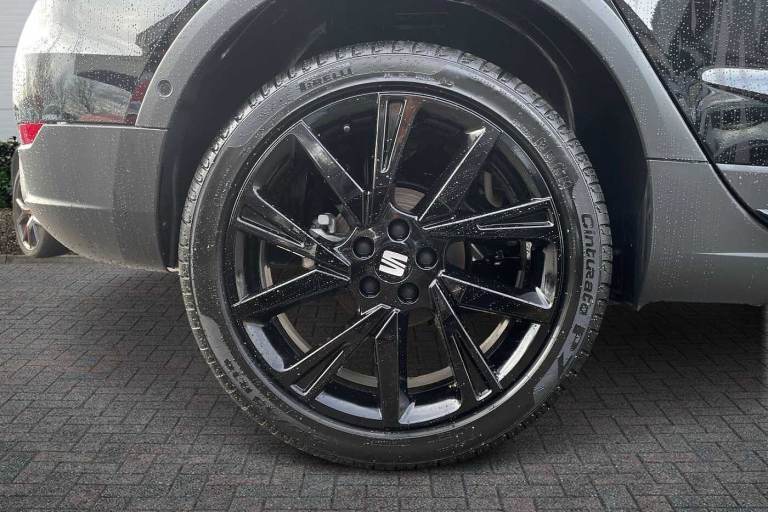 2025 SEAT Arona 1.0 TSI 115 FR Black Edition 5dr SUV Petrol Manual