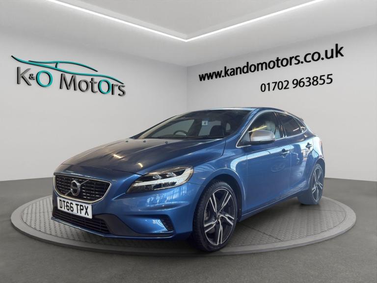 2017 Volvo V40 2.0 D4 R-Design Pro Euro 6 (s/s) 5dr HATCHBACK Diesel Manual