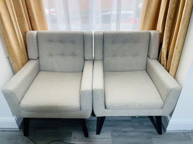 2 armchair 