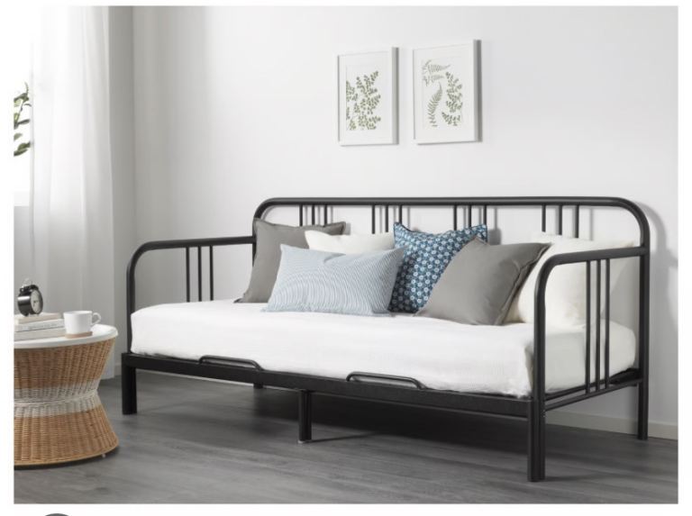 IKEA FYRESDAL daybed- good condition 