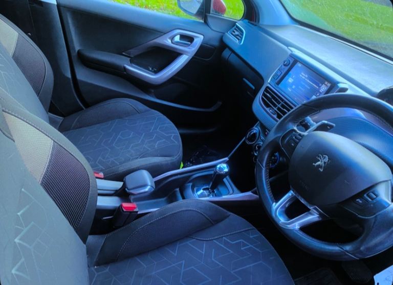 Peugeot 2008 Automatic £20Tax full years 1560 (cc), 5 doors