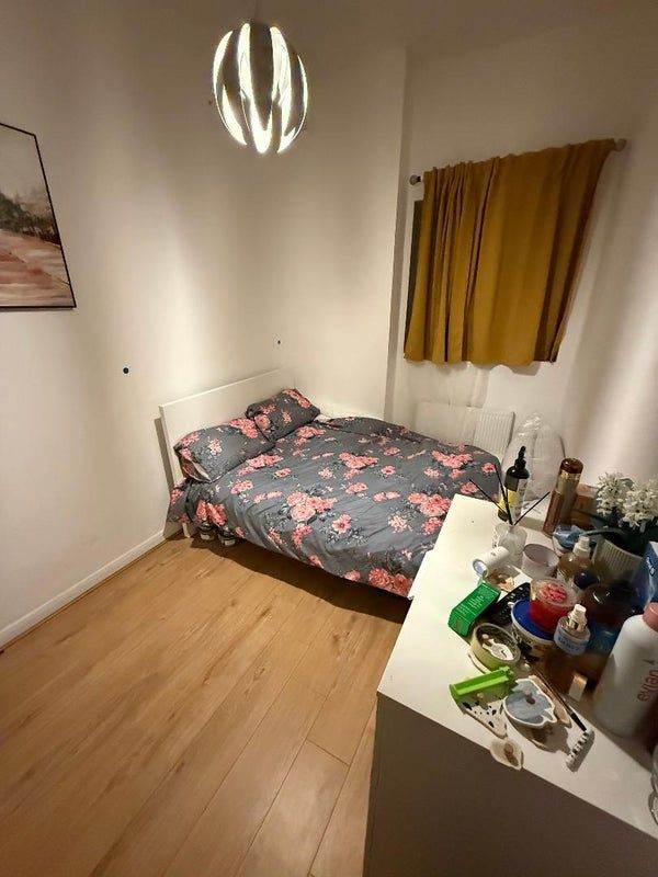 🏠 Double Room | Shared Lounge | Bills Included | 1 Room Available