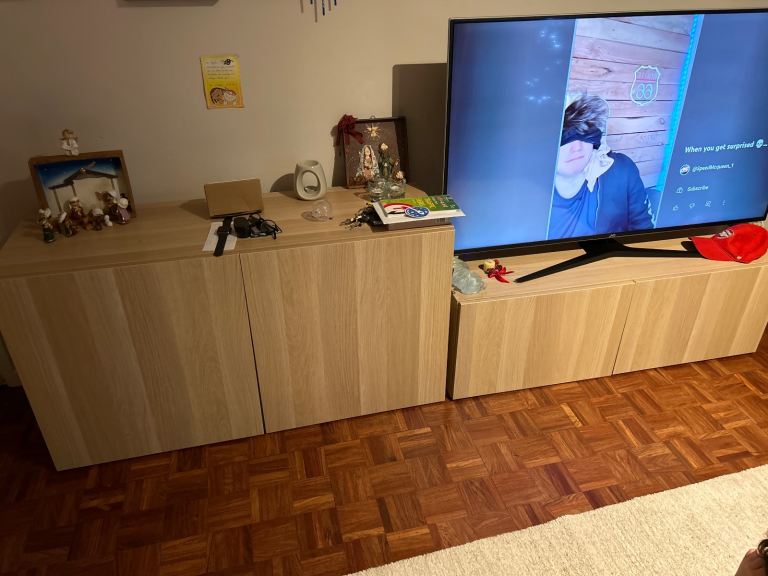 TV rack 