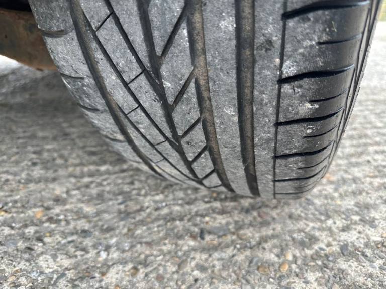 2014 Volkswagen Tiguan 2.0 TDI BlueMotion Tech Match SUV 5dr Diesel Manual 2WD Euro 5 (s/s) (140 ...