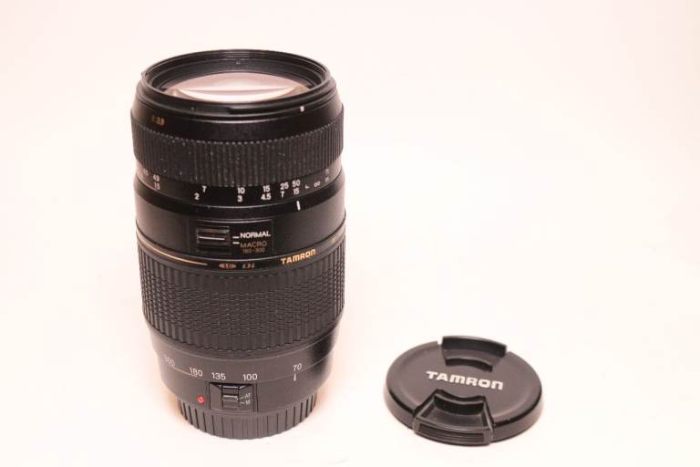 Tamron AF 70-300mm F/4-5.6 Di LD Macro 1:2 Lens for Canon in excellent condition