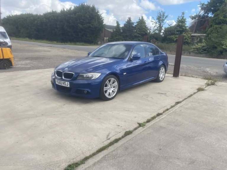 BMW 3 SERIES E90 LCI Facelift BLUE BREAKING