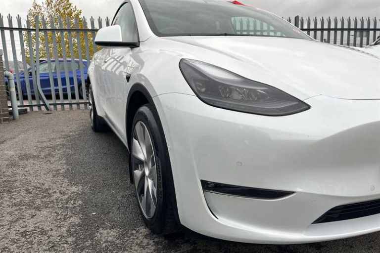 2022 Tesla Model Y Long Range AWD 5dr Auto MPV ELECTRIC Automatic