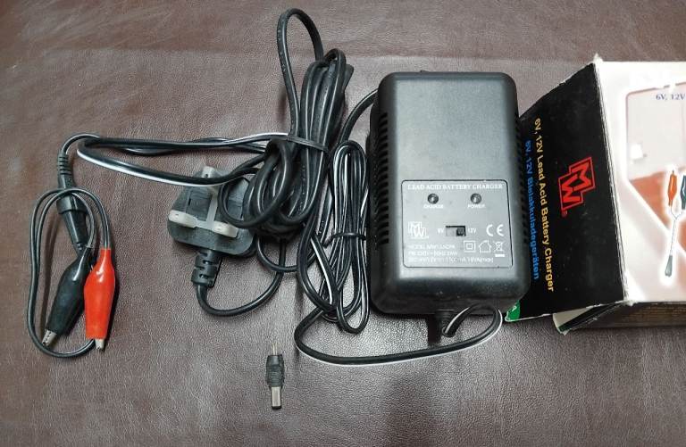 6v /12v lead acid battery charger