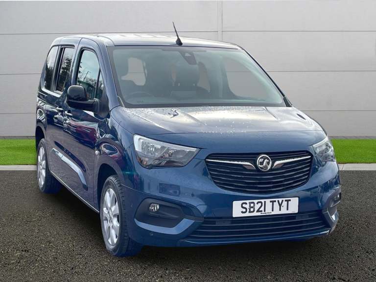 2021 Vauxhall Combo Life 1.5 Turbo D SE 5dr [7 seat] MPV DIESEL Manual