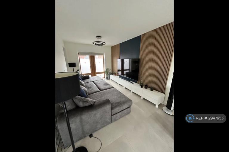 1 bedroom in Bywater Court, Castleford, WF10 (#2947955)